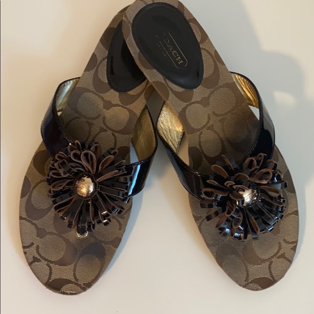 Coach flower flip flops